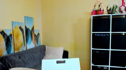 Christina online show from October 2025 08:48:01 AM