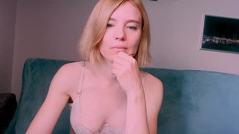 Snapshot of kristina_vagner chatting on June 2026 12:49:01 AM kristina_vagner online show from June 2026 12:49:01 AM