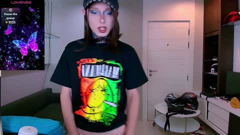 kristina online show from February 2025 04:50:01 PM