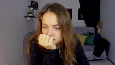 Snapshot of kristinalevis chatting on January 2025 03:01:01 AM Kristina online show from January 2025 03:01:01 AM