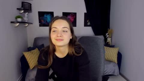 Snapshot of kristinalevis chatting on January 2025 03:18:02 PM Kristina online show from January 2025 03:18:02 PM