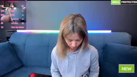 Snapshot of kristinasexyhot chatting on June 2026 12:11:01 PM Muscle Queen online show from June 2026 12:11:01 PM