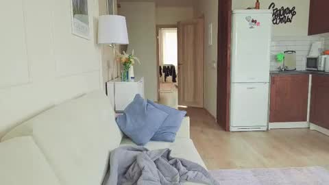 Snapshot of kristinesmith chatting on September 2025 04:34:02 AM Kristi online show from September 2025 04:34:02 AM