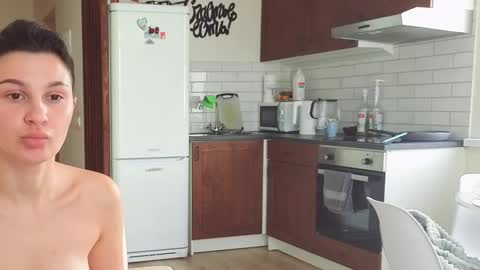 Snapshot of kristinesmith chatting on October 2025 06:55:02 AM Kristi online show from October 2025 06:55:02 AM