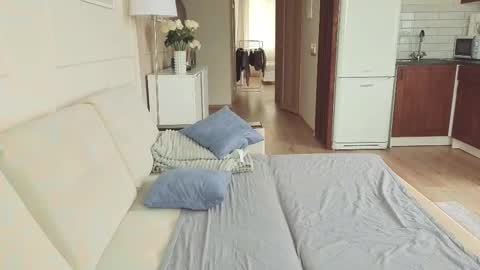 Snapshot of kristinesmith chatting on October 2025 07:10:02 AM Kristi online show from October 2025 07:10:02 AM