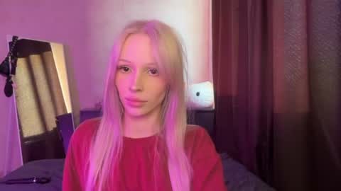 Snapshot of kristy_babe chatting on July 2026 05:23:01 PM Kristy and Alice online show from July 2026 05:23:01 PM