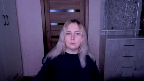 Kristy online show from June 2026 12:42:01 AM