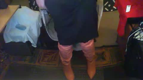 Snapshot of kristydawn chatting on January 2025 06:13:02 AM Kristy Dawn online show from January 2025 06:13:02 AM