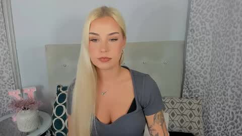 KristyFlowers online show from April 2026 05:52:01 PM