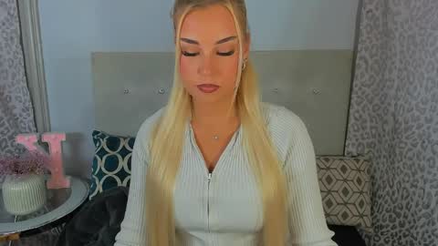 KristyFlowers online show from June 2026 02:21:02 PM