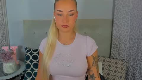 KristyFlowers online show from June 2026 02:32:01 PM