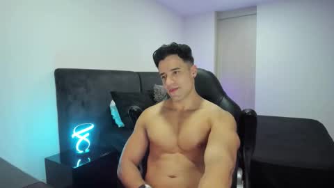 KROPS online show from October 2025 04:44:02 AM