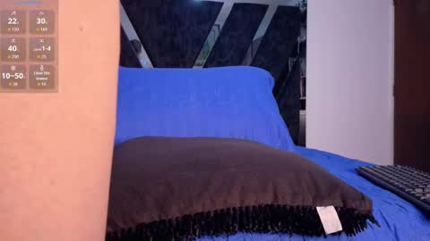 Kroy Wood online show from September 2025 10:51:02 AM