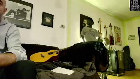 krummersaebel online show from March 2025 07:22:01 PM