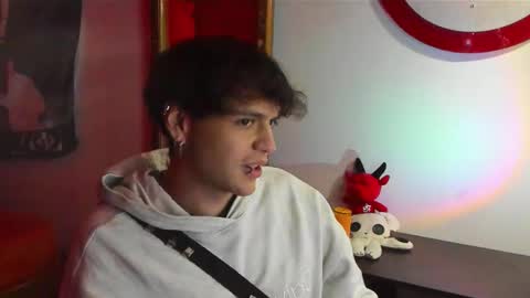 Zack online show from September 2025 09:25:02 AM