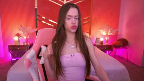 krys_tina online show from May 2026 06:40:01 AM