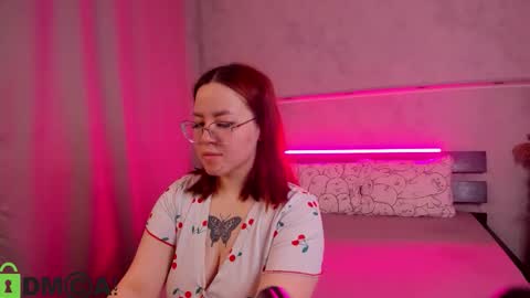 Krys online show from September 2025 12:13:02 AM