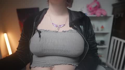 Krystal Syx online show from February 2025 08:05:02 PM