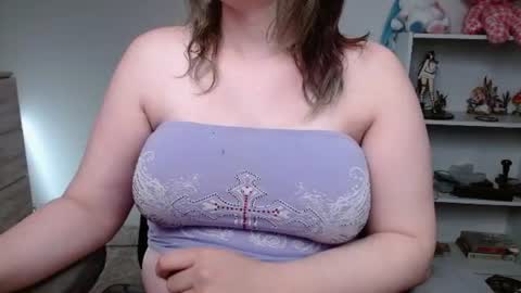 Snapshot of krystalsyxx chatting on July 2026 03:03:02 PM Krystal Syx online show from July 2026 03:03:02 PM