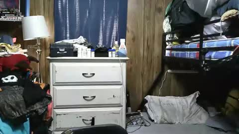 KrzyKowboi online show from February 2026 06:44:02 PM