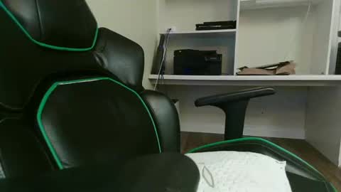 Kevin online show from December 2024 07:37:01 AM