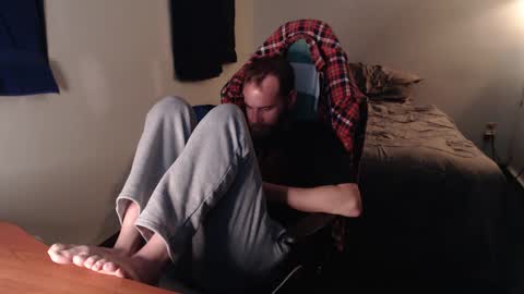 Kuggy online show from December 2024 11:40:02 PM