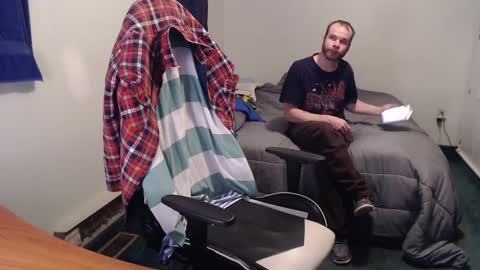 Kuggy online show from February 2025 11:15:02 PM