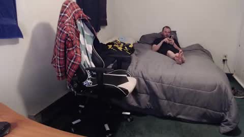 Kuggy online show from March 2025 11:14:01 PM