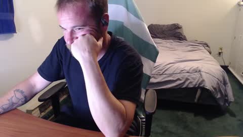 Kuggy online show from October 2025 10:27:02 PM