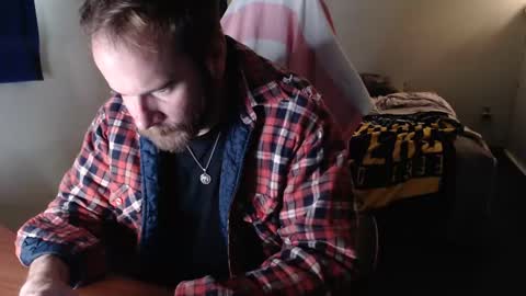 Kuggy online show from November 2025 01:56:02 PM