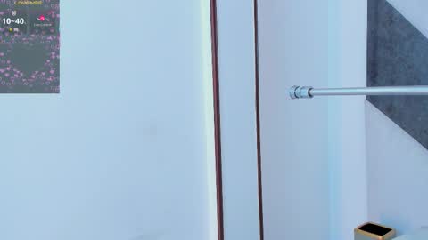 SARA online show from September 2025 12:04:02 PM