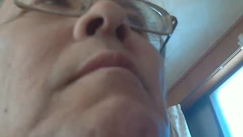 Snapshot of kunio37 chatting on March 2026 06:39:01 AM kunio37 online show from March 2026 06:39:01 AM