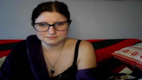 Snapshot of kunzitegoddess chatting on December 2024 05:28:02 PM Samantha online show from December 2024 05:28:02 PM