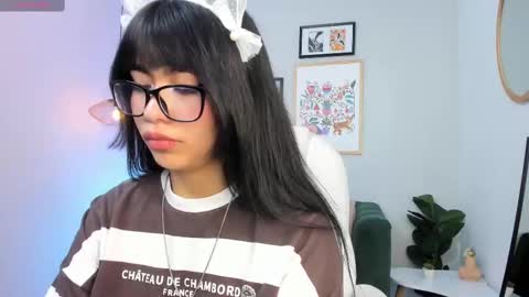 kur_purp online show from September 2025 08:53:02 PM