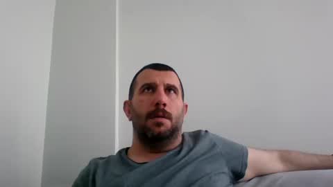 Kurdshman online show from April 2026 12:36:01 PM