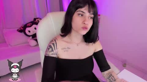 Snapshot of kuritoo_ chatting on December 2025 02:18:01 AM online show from December 2025 02:18:01 AM