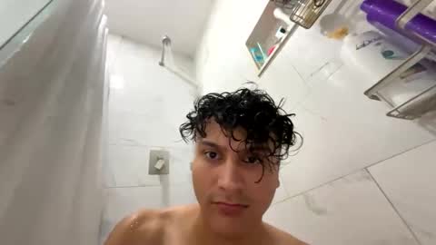 kurlz5stard online show from October 2025 04:41:01 PM