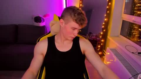 kurt_hanssen online show from April 2026 08:57:02 PM