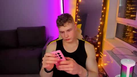 kurt_hanssen online show from May 2026 07:30:02 PM