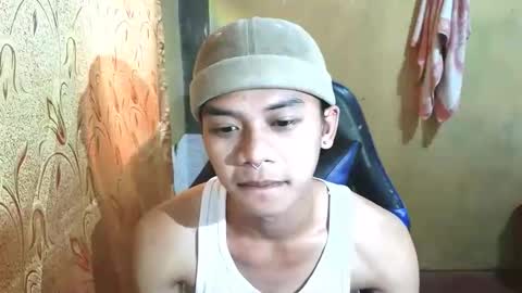 kurtxxx07 online show from February 2026 03:37:01 AM