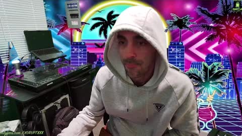 Snapshot of kuruptxxx chatting on January 2025 09:57:01 PM kuruptxxx online show from January 2025 09:57:01 PM