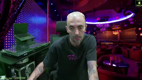 Snapshot of kuruptxxx chatting on January 2025 09:48:02 PM kuruptxxx online show from January 2025 09:48:02 PM