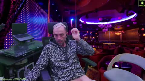 Snapshot of kuruptxxx chatting on February 2025 03:31:01 AM kuruptxxx online show from February 2025 03:31:01 AM