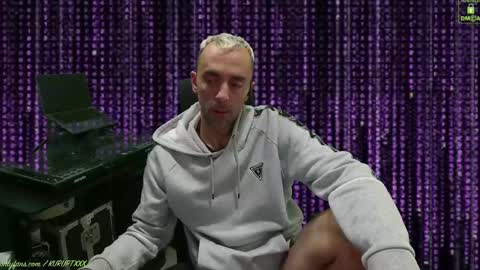 Snapshot of kuruptxxx chatting on February 2025 07:41:02 PM kuruptxxx online show from February 2025 07:41:02 PM