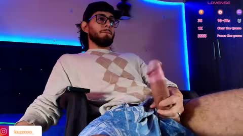 kuzzcoo online show from November 2025 01:22:02 PM