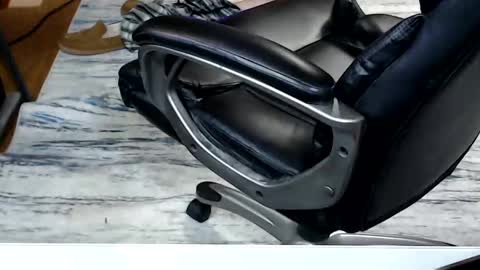 kwib34 online show from October 2025 03:03:02 AM