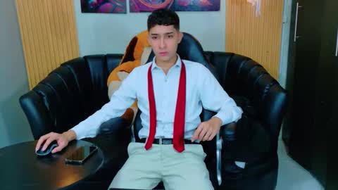 Snapshot of kygo_williams chatting on November 2025 05:57:02 AM Kygo online show from November 2025 05:57:02 AM