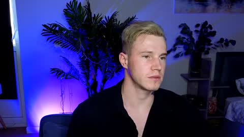Snapshot of kyle_4u chatting on January 2025 08:40:02 AM Kyle online show from January 2025 08:40:02 AM