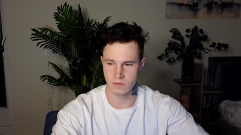 Snapshot of kyle_4u chatting on January 2025 03:40:01 PM Kyle online show from January 2025 03:40:01 PM