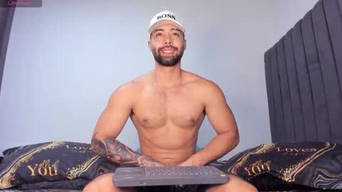 Kyle collinz online show from November 2025 08:15:01 AM